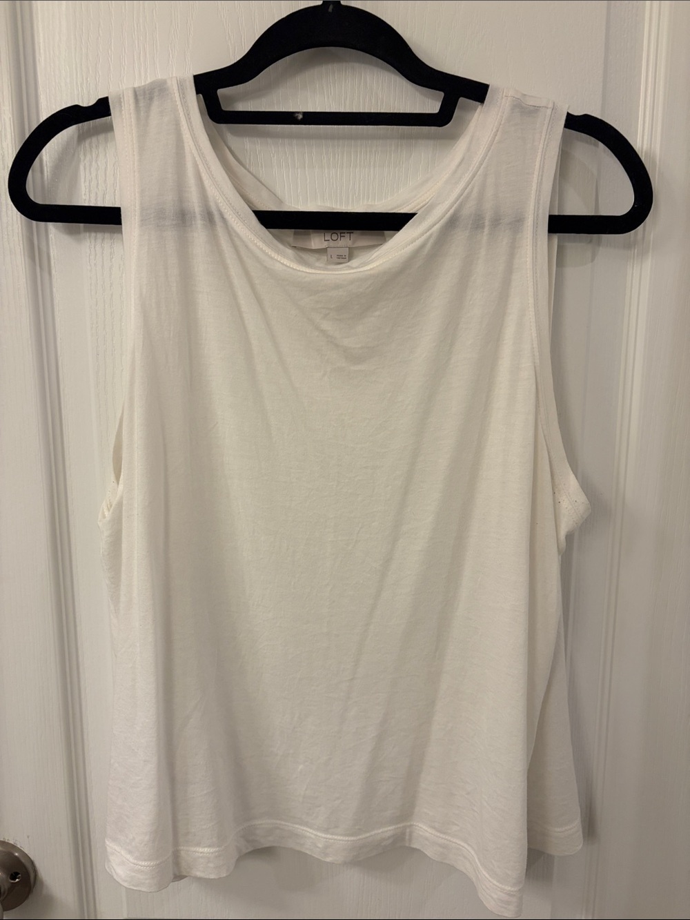 LOFT White Scoop Neck Sleeveless Tank